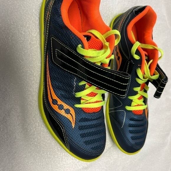 SAUCONY UNLEASH MENS SIZE 10 WORN ONCE!!! - Picture 5 of 7